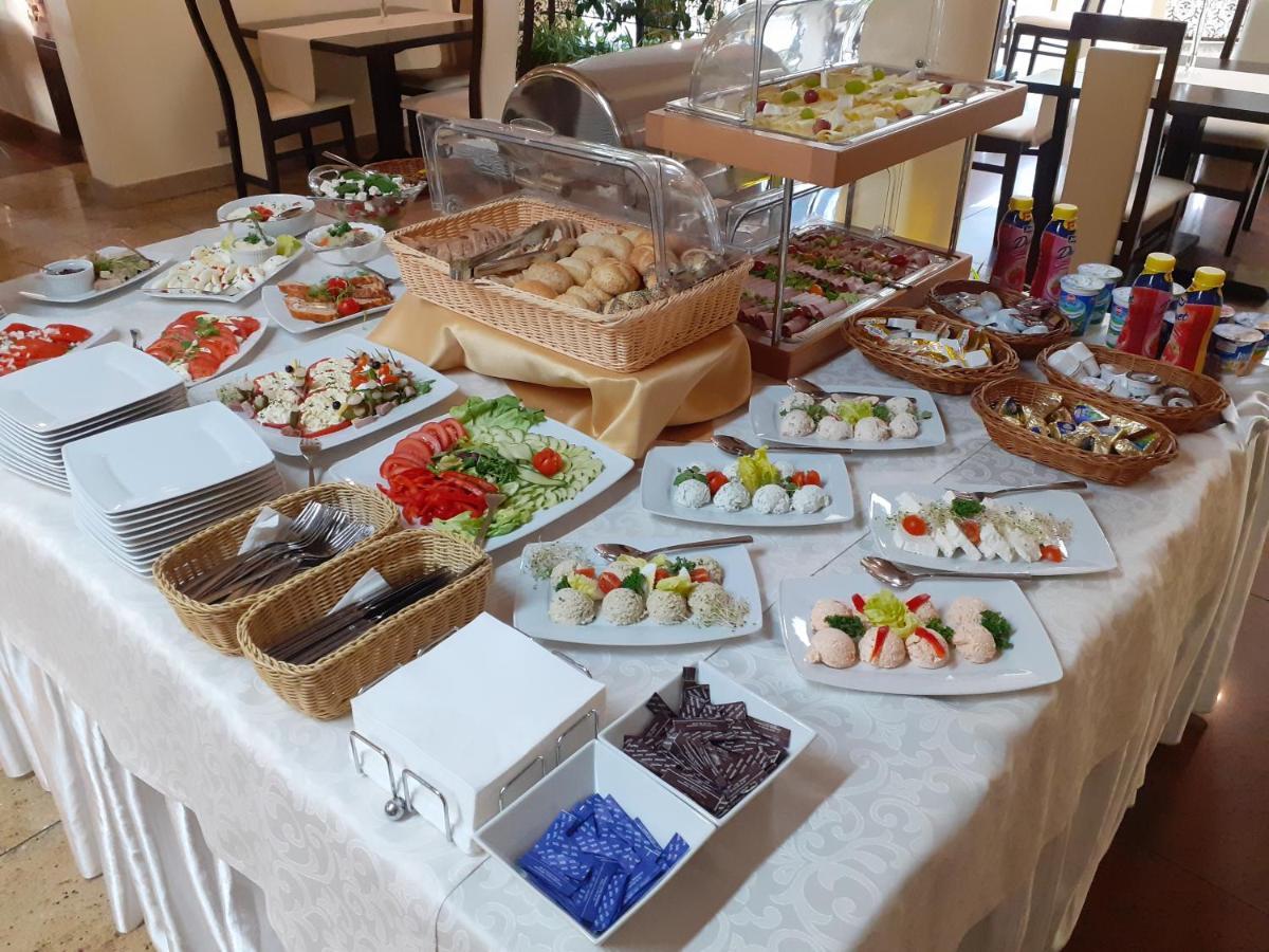 Hotel Sahara Bielsko-Biała Eksteriør billede